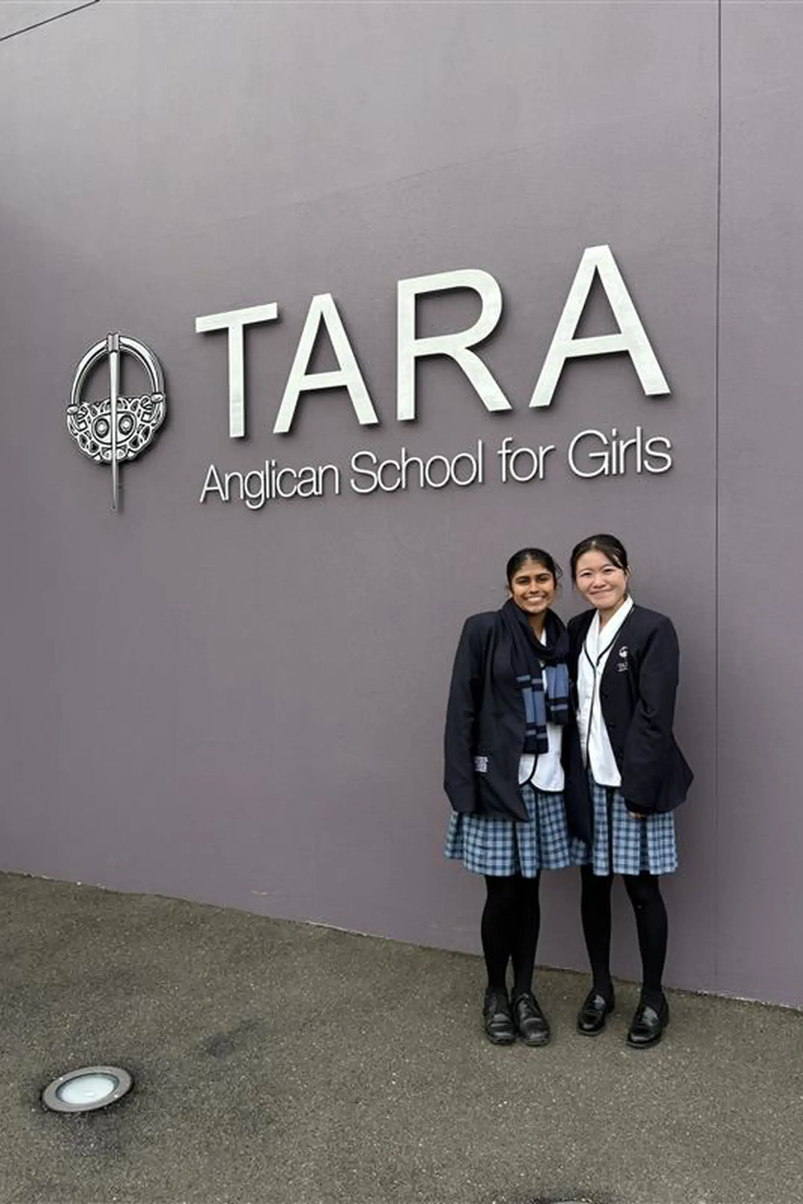 Students at St Swithun's School for girls in Hampshire on Australian exchange international trip